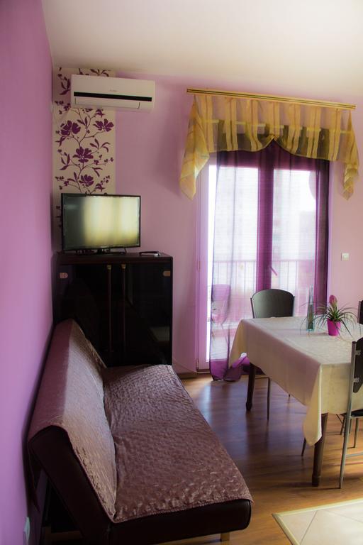 Apartments Tomisa Split Room photo