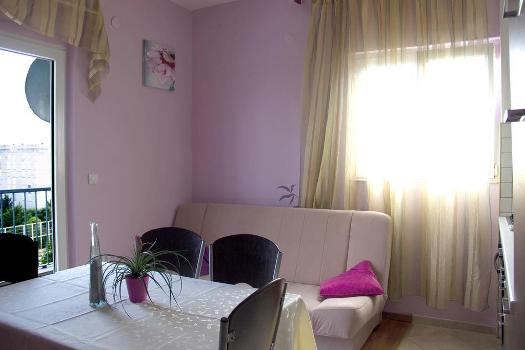 Apartments Tomisa Split Room photo